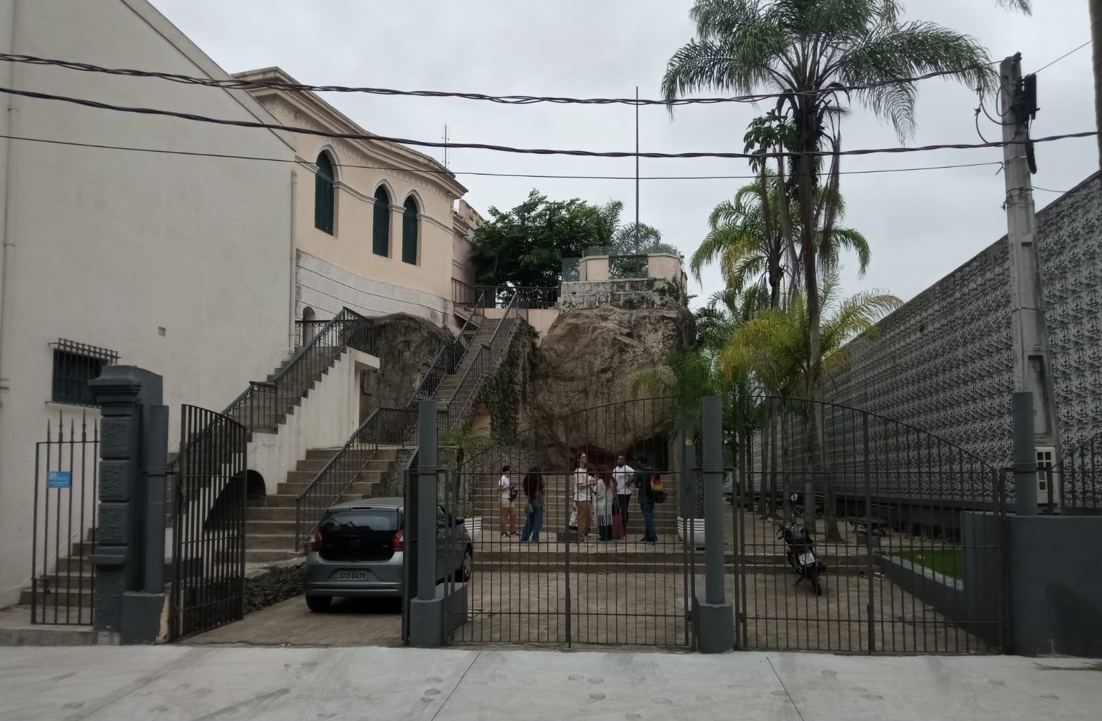 oouteiro 1